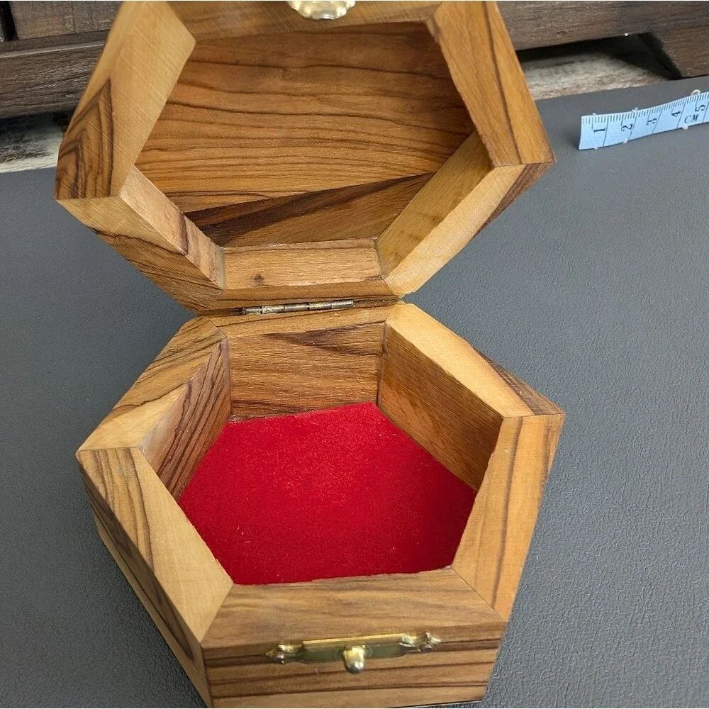 Olive Wood 7 Point Star Trinket Box, Made In Bethlehem